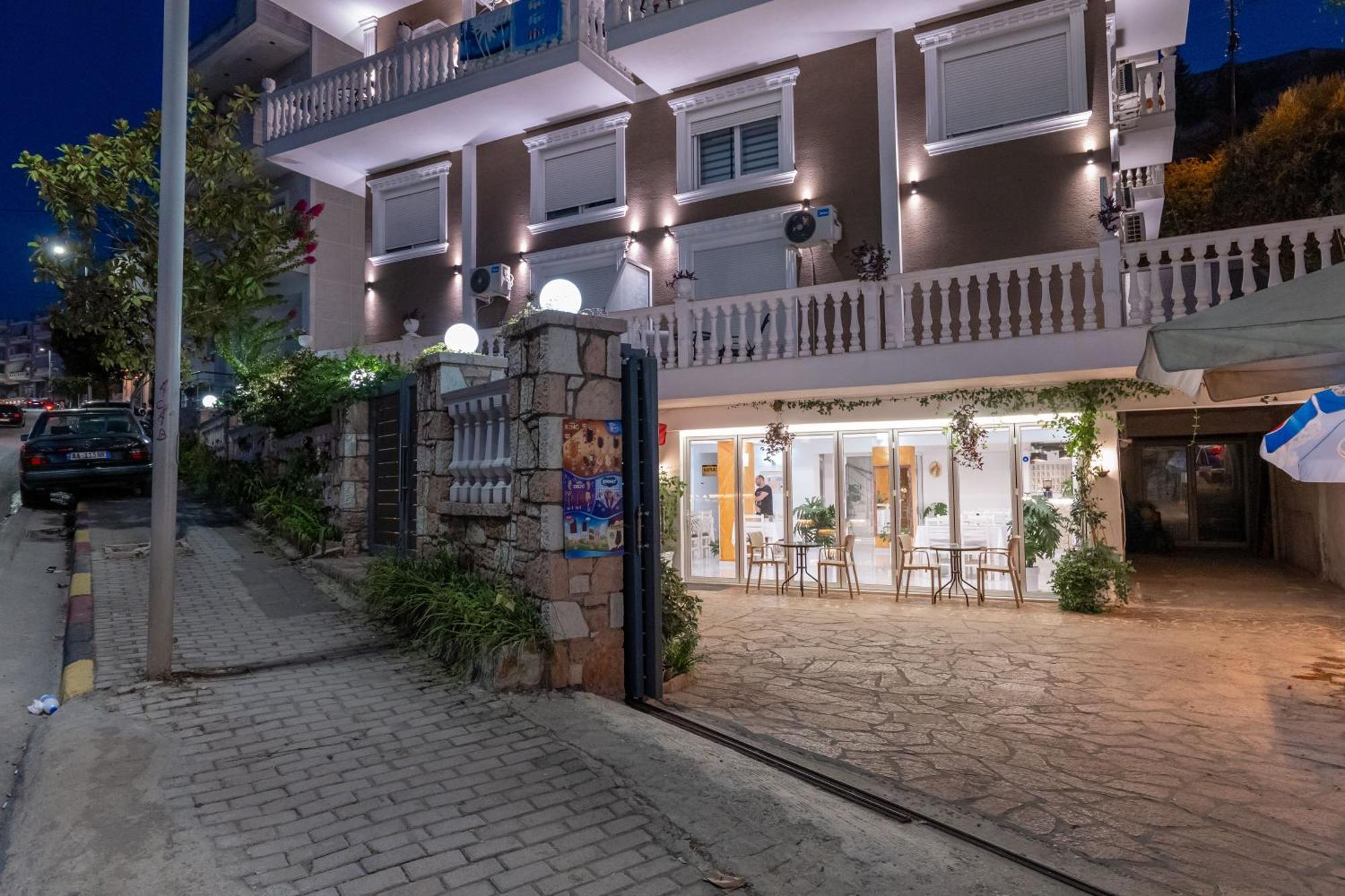 Hotel Elite Sarandë Exterior foto