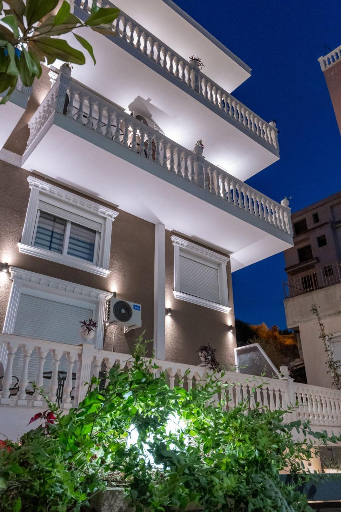 Hotel Elite Sarandë Exterior foto
