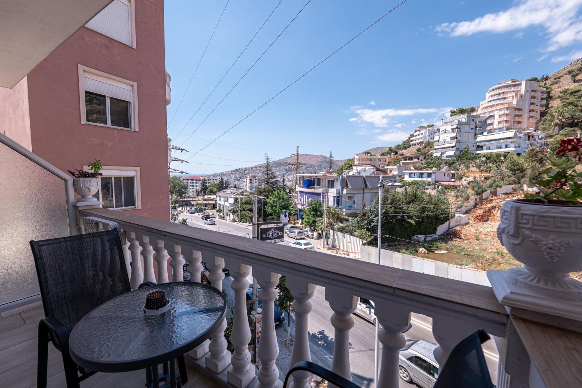 Hotel Elite Sarandë Exterior foto