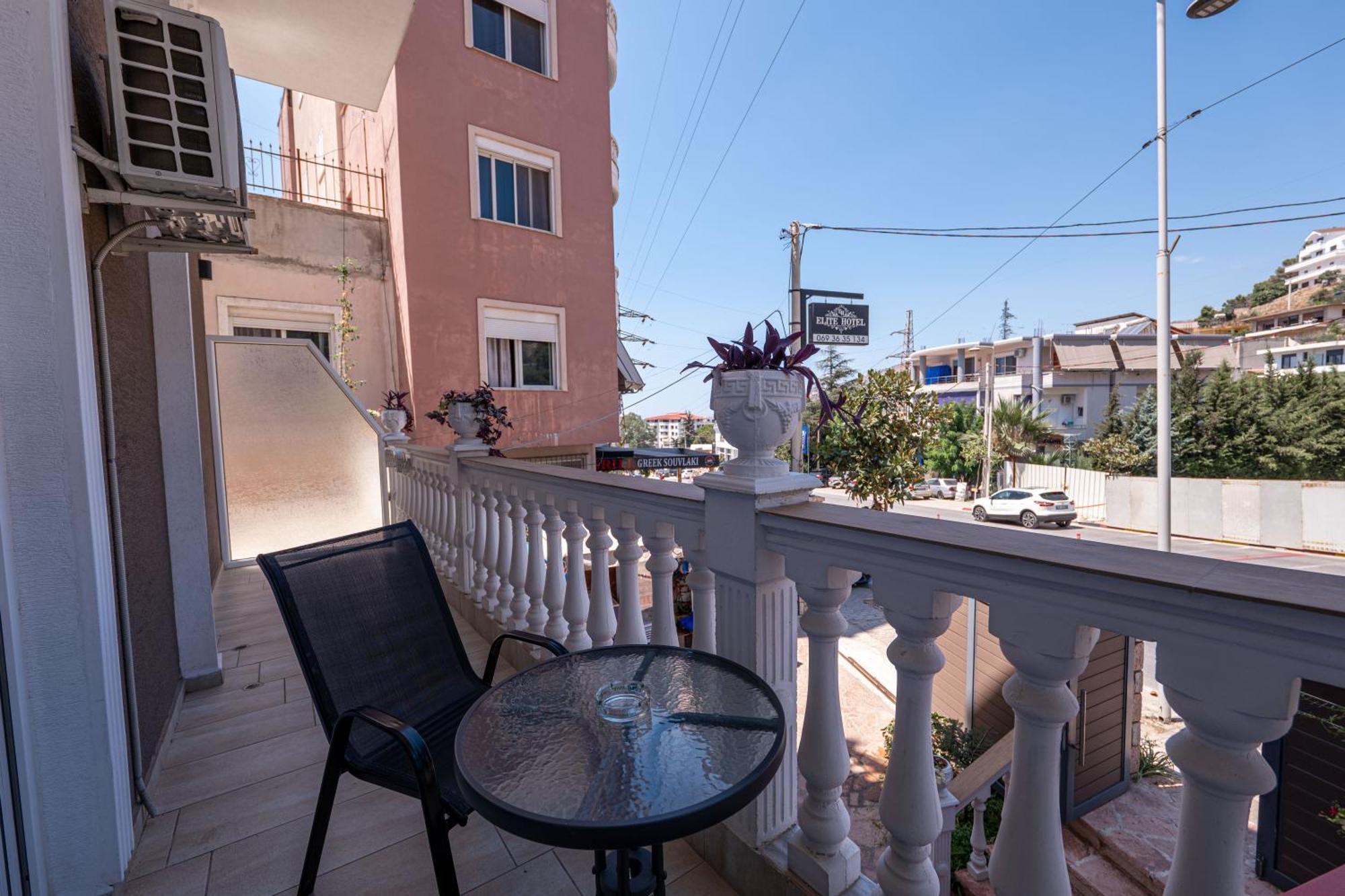 Hotel Elite Sarandë Exterior foto