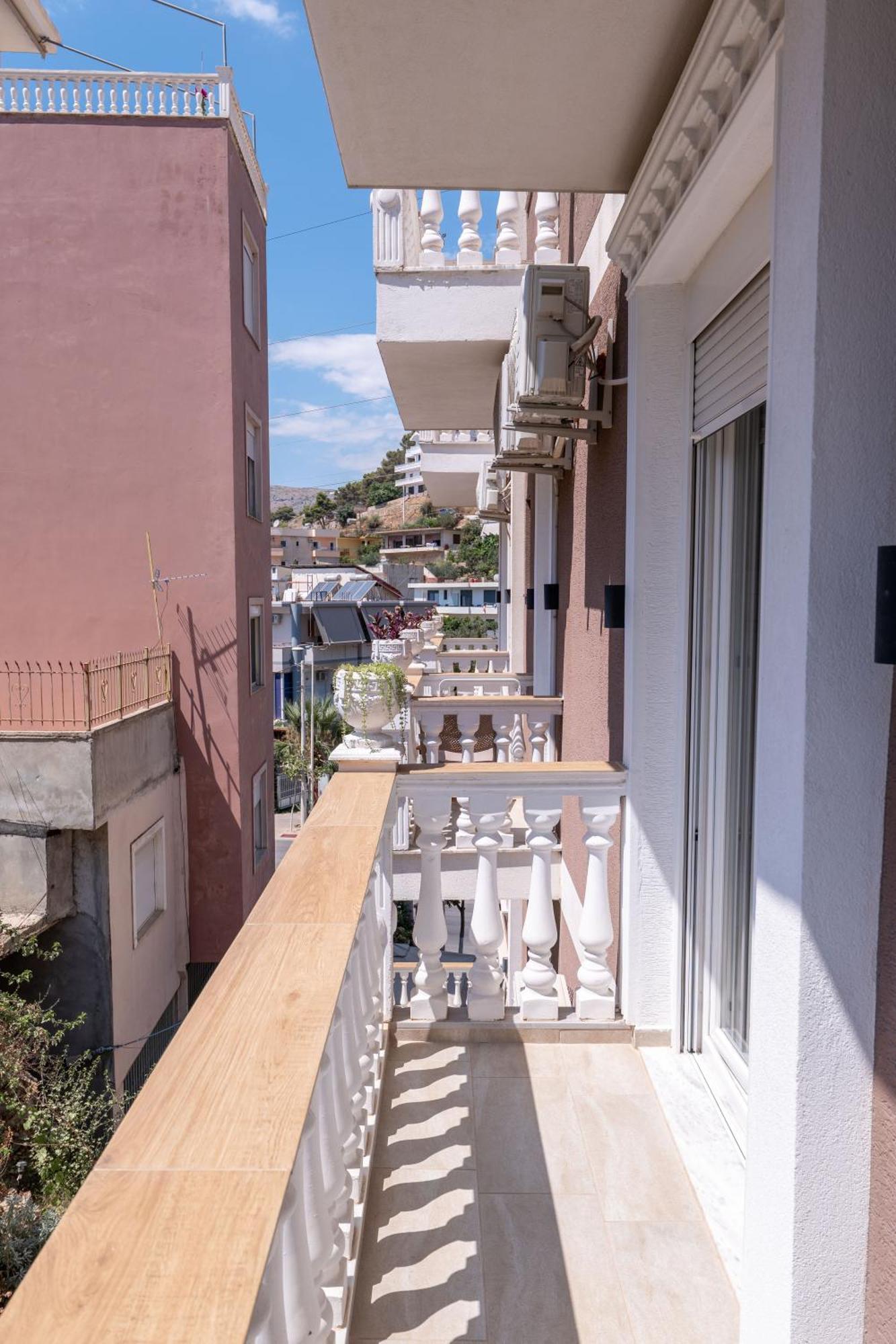 Hotel Elite Sarandë Exterior foto