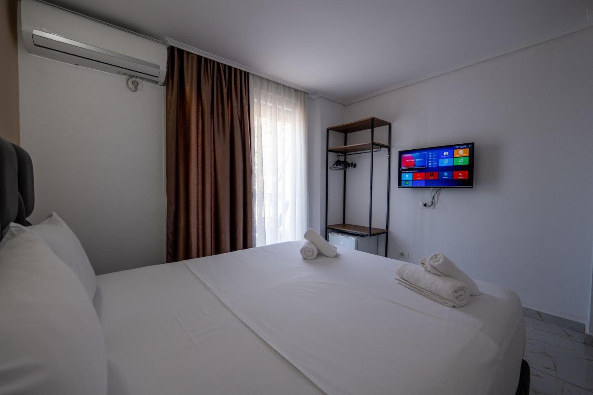 Hotel Elite Sarandë Exterior foto